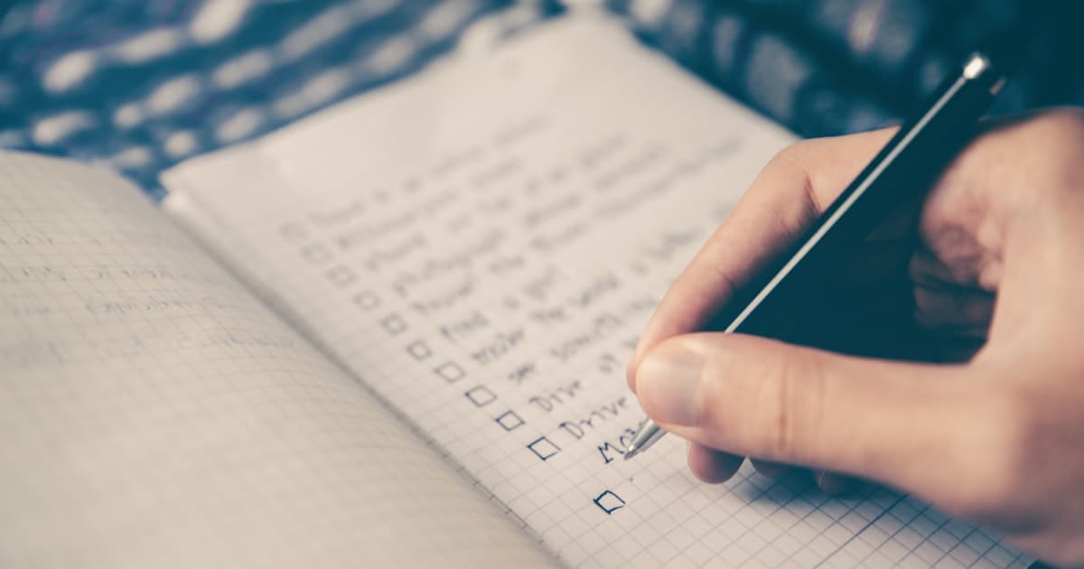 Newcomer settlement checklist for Canada