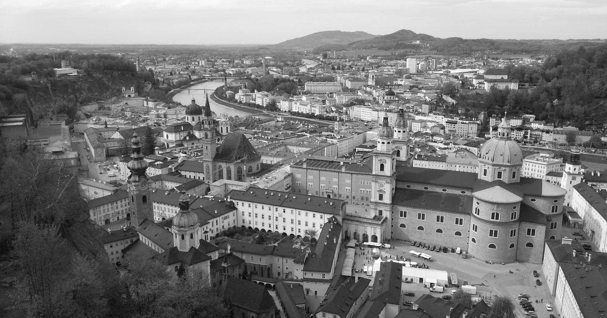 Canadian travel documents and temporary resident permit application materials