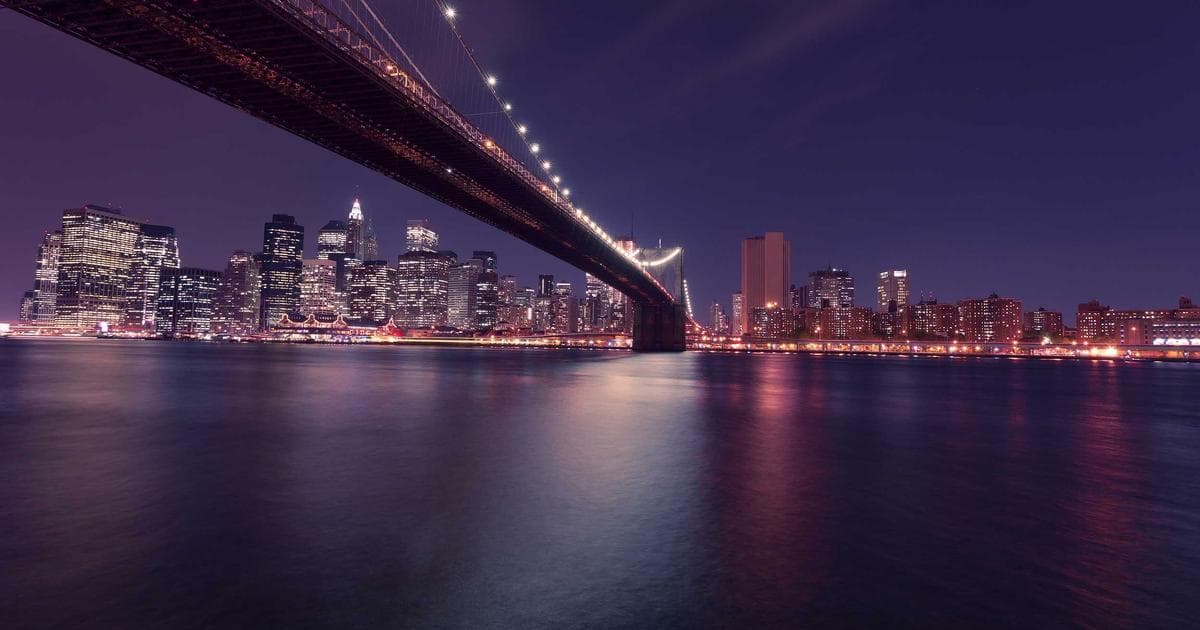 Canadian pay stub showing gross pay, CPP, EI, and income tax deductions with net pay highlighted