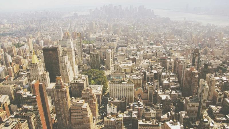 Public Transit in Canadian Cities: A Newcomer's Complete Guide