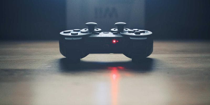 Timeline showing Express Entry draw process from profile creation to permanent residence