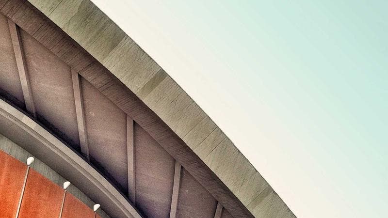 Person making voluntary tax payment at computer using CRA online services