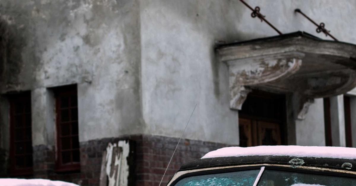 Know your rights as a tenant in Canada — protection from discrimination, illegal evictions, damage deposits, maintenance