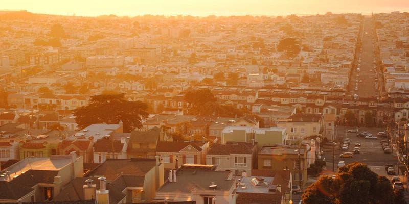 Building credit score as newcomer in Canada