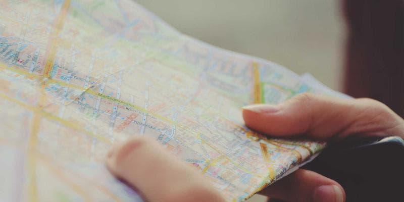 Diagram explaining how dividend gross-up and tax credit works in Canada