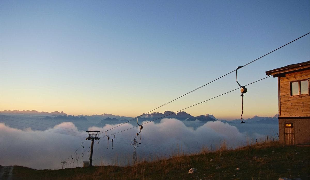 Well-organized document folder system for newcomer families in Canada