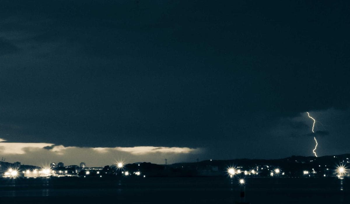 Doctor completing disability tax credit form T2201 for a patient