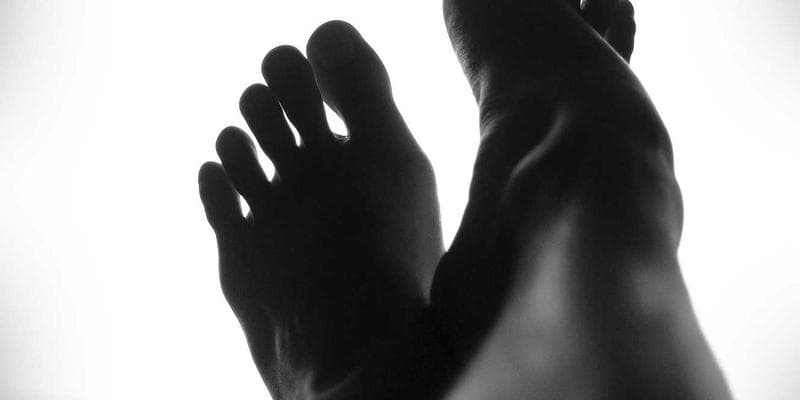 Family member in Canada writing an invitation letter for Super Visa application