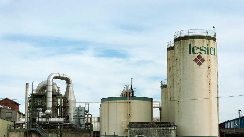 Children playing at a daycare centre representing affordable child care in British Columbia