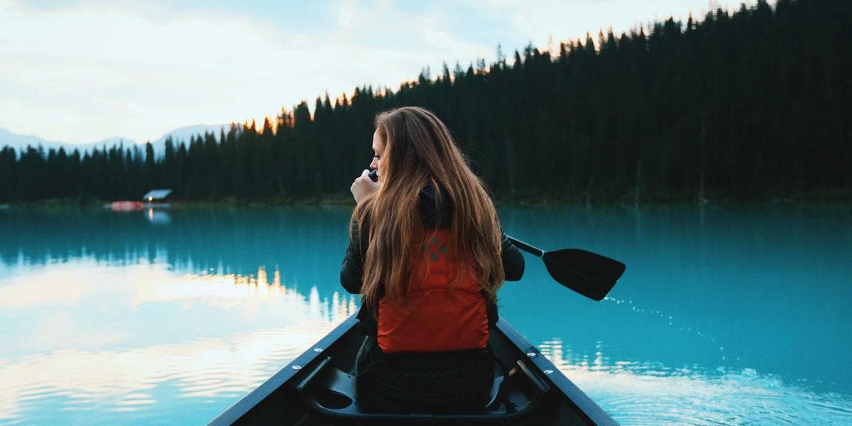 Traveler completing the IMM 5257 visitor visa application for Canada