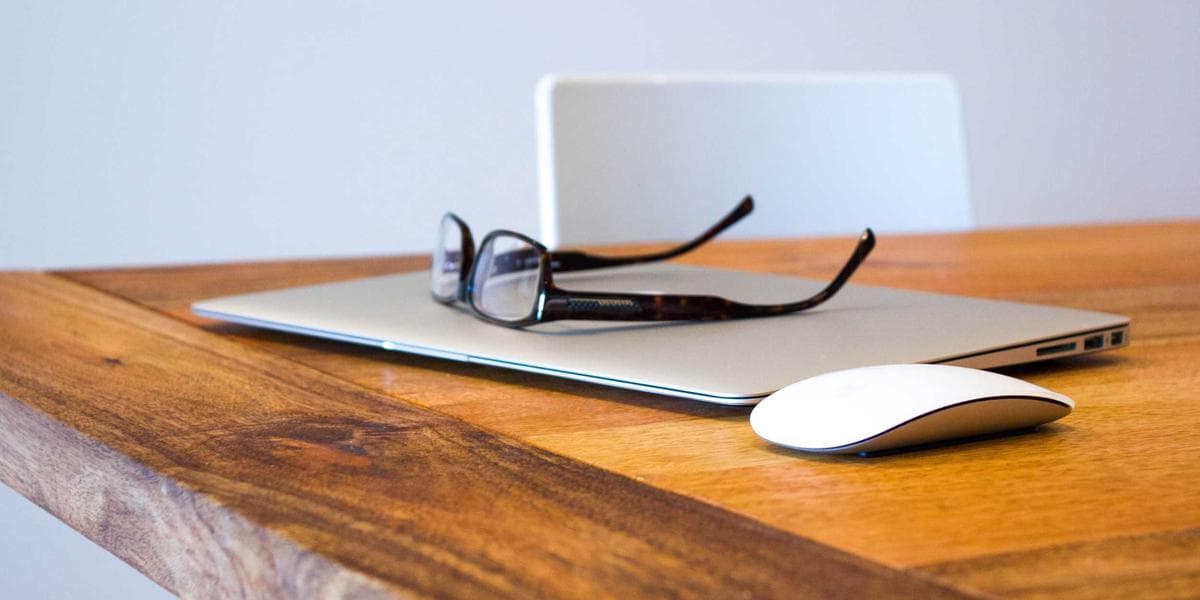 Newcomer preparing Employment Insurance documents in Canada